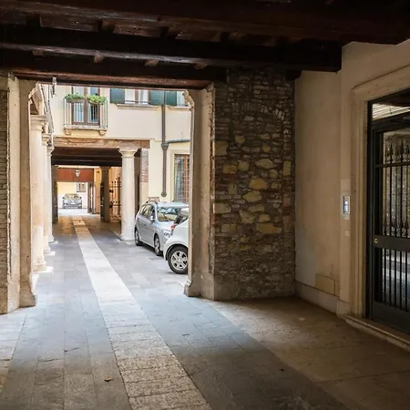 Appartement Domus - Magnifiche Residenze San Fermo *
