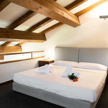 Апартаменты Domus - Magnifiche Residenze San Fermo Верона